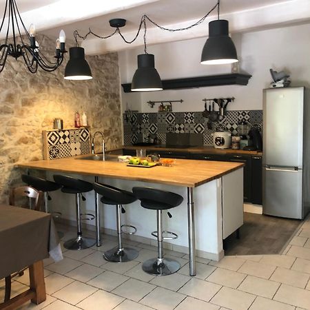 Maison De Village En Duo Avec 150M2 Au Rdc Et La Suite Parentale Ou En Famille Avec 4 Chambres 250M2 Interieur Montfaucon  Екстер'єр фото